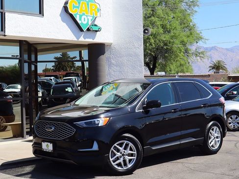 Used 2024 Ford Edge SEL image 2