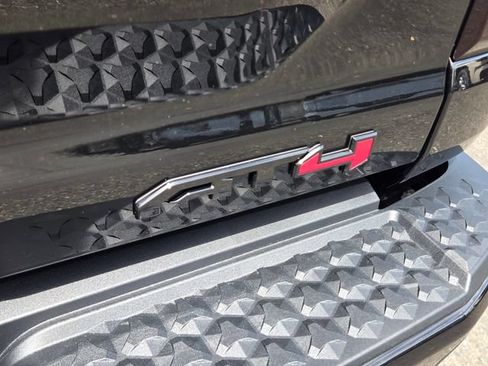New 2026 GMC Canyon AT4 w/ Nightfall Edition AWD/4WD image 6