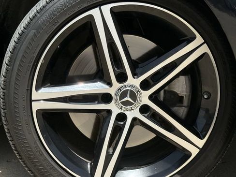 Used 2019 Mercedes-Benz A 220 image 9