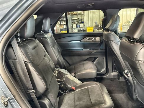 New 2026 Ford Explorer ST w/ Sun And Sound Package AWD/4WD image 32