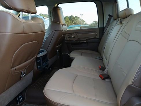 Used 2024 RAM 3500 Limited w/ Towing Technology Group image 41