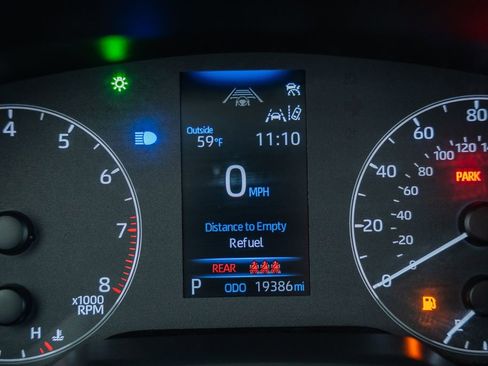 Used 2023 Toyota Corolla LE image 34