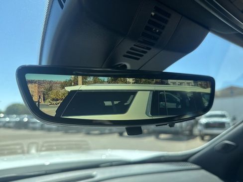 New 2026 GMC Acadia Denali w/ Super Cruise Package AWD/4WD image 17