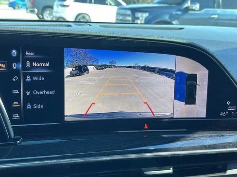 Certified 2021 Cadillac Escalade Premium Luxury w/ Driver Assist Tech Package image 36