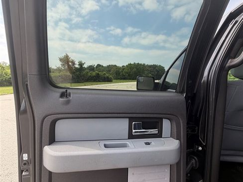 Used 2012 Ford F150 XLT w/ XLT Chrome Pkg AWD/4WD image 25