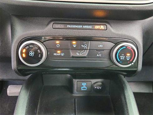 Used 2022 Ford Escape S image 17