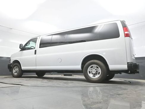 Used 2024 Chevrolet Express 3500 LS RWD image 36