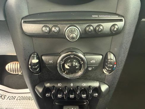 Used 2013 MINI Cooper S image 19