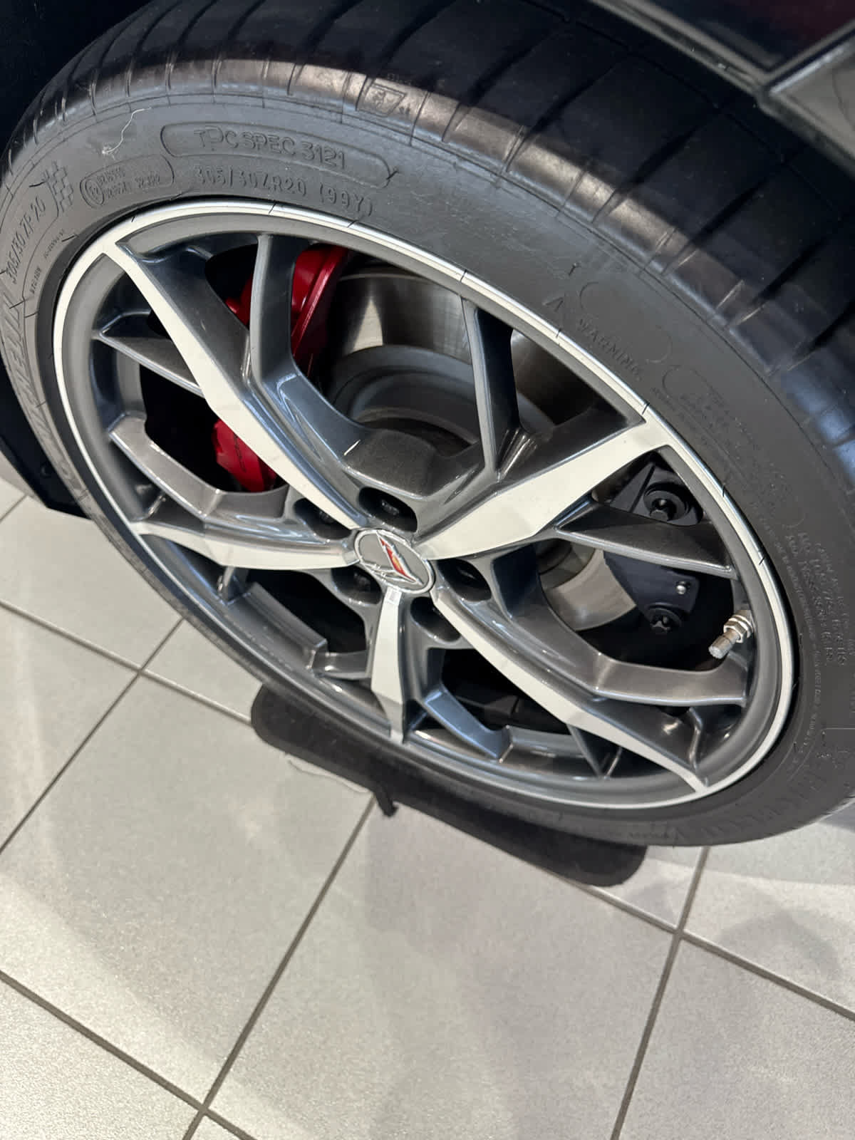 Used 2023 Chevrolet Corvette Stingray Premium Cpe w/ Z51 Performance Package RWD image 7