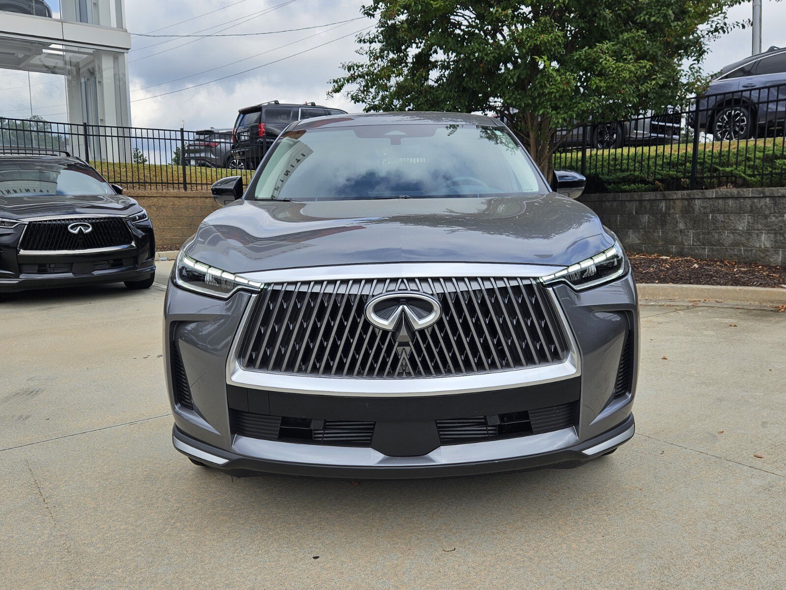 Certified 2026 INFINITI QX60 Pure w/ Cargo Package FWD image 2