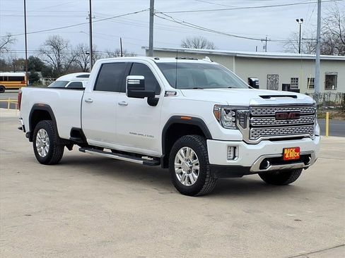 Used 2020 GMC Sierra 3500 Denali w/ Denali Ultimate Package image 3