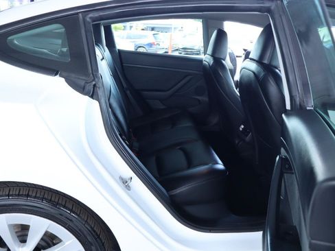 Used 2023 Tesla Model 3 Standard Range RWD image 31