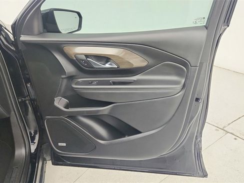 Certified 2023 GMC Terrain Denali w/ Black Diamond Edition image 35
