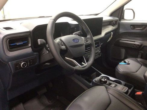 New 2025 Ford Maverick Lobo image 10
