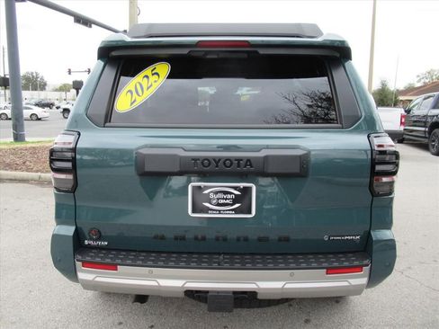 Used 2025 Toyota 4Runner Trailhunter image 6