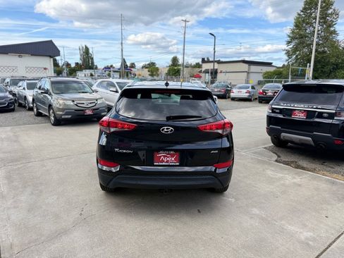Used 2016 Hyundai Tucson SE w/ Option Group 12 AWD/4WD image 7