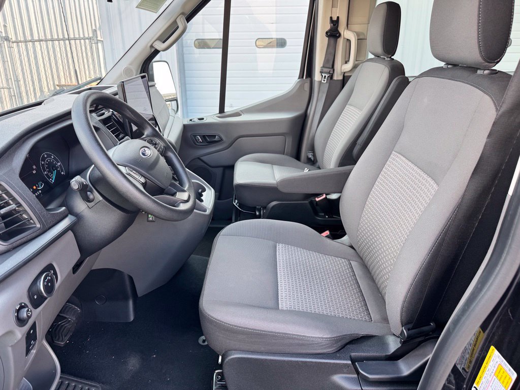 Used 2025 Ford Transit 350 XLT RWD image 11