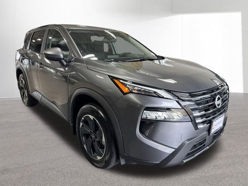 Certified 2026 Nissan Rogue SV w/ Cold Weather Package AWD/4WD image 10