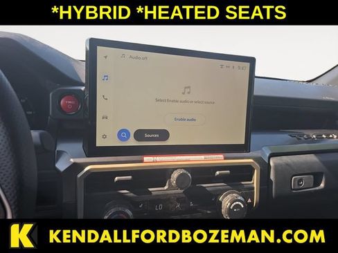 Used 2025 Toyota Tacoma TRD Off-Road AWD/4WD image 15