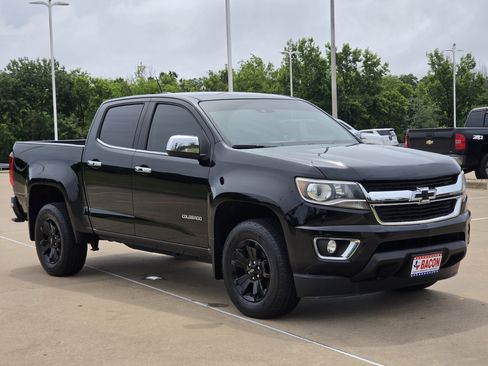 Used 2016 Chevrolet Colorado LT w/ Luxury Package, Chrome RWD image 3