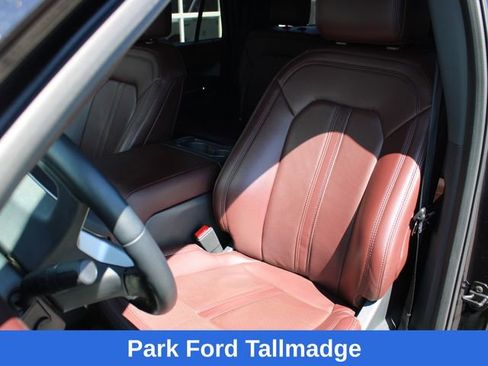 Used 2023 Ford Expedition Max Limited AWD/4WD image 12