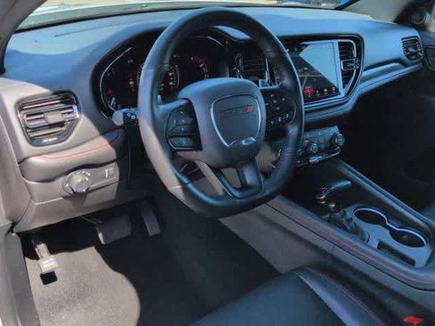 Used 2024 Dodge Durango GT image 10