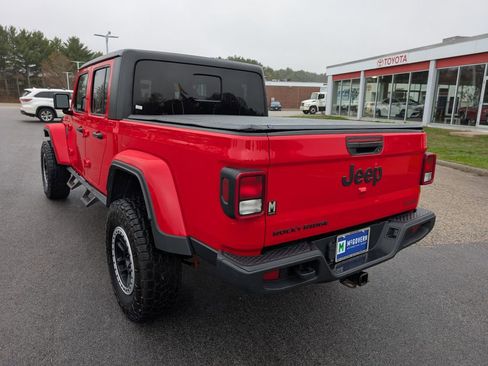 Used 2021 Jeep Gladiator Sport AWD/4WD image 3