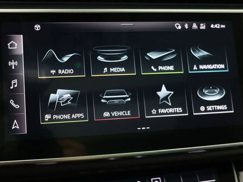 Used 2022 Audi Q8 Premium Plus AWD/4WD image 48