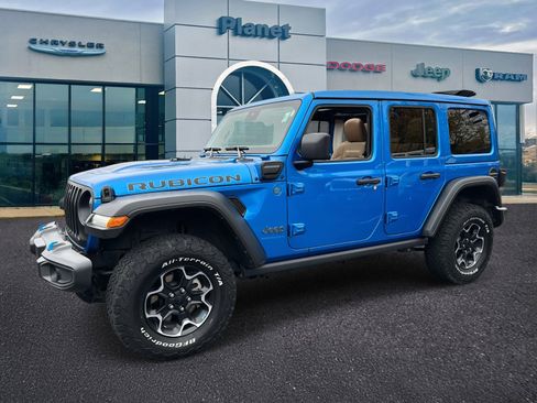 Used 2023 Jeep Wrangler Unlimited Rubicon 4xe w/ Safety Group image 4