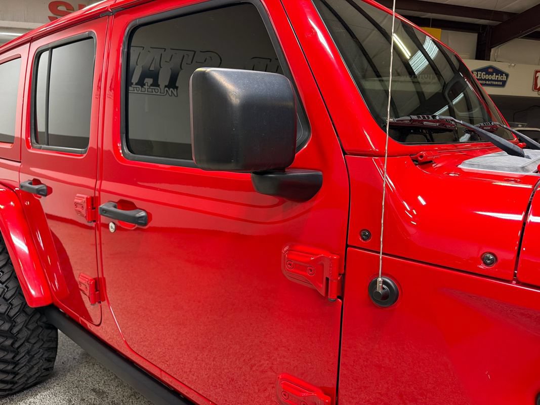 Used 2018 Jeep Wrangler Unlimited Rubicon AWD/4WD image 45