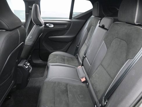 Used 2023 Volvo XC40 Recharge Ultimate w/ Protection Package Premier image 27