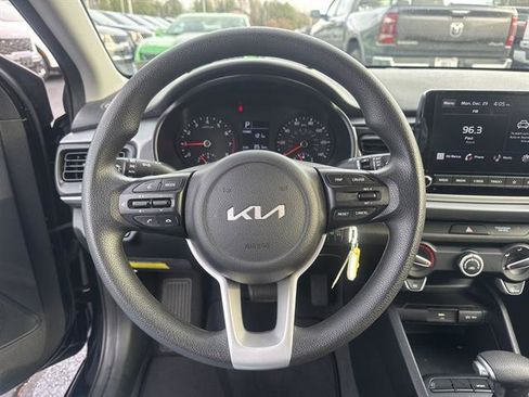 Certified 2022 Kia Rio S image 14
