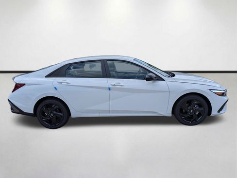 New 2026 Hyundai Elantra Sport FWD image 3