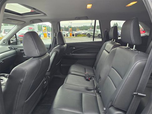 Used 2016 Honda Pilot EX-L image 10