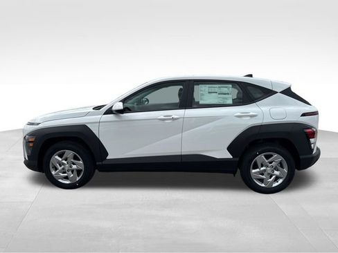 New 2026 Hyundai Kona SE FWD image 2