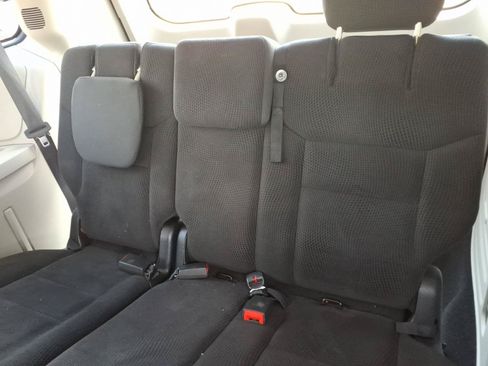 Used 2017 Dodge Grand Caravan SE w/ Power Window Group FWD image 8