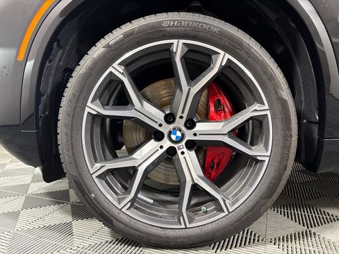 New 2026 BMW X5 xDrive40i w/ M Sport Package AWD/4WD image 8