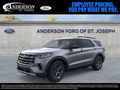 New 2026 Ford Explorer Active w/ Active Comfort Package