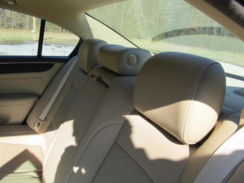 Used 2014 Hyundai Genesis 3.8 w/ Technology Package 03 image 31