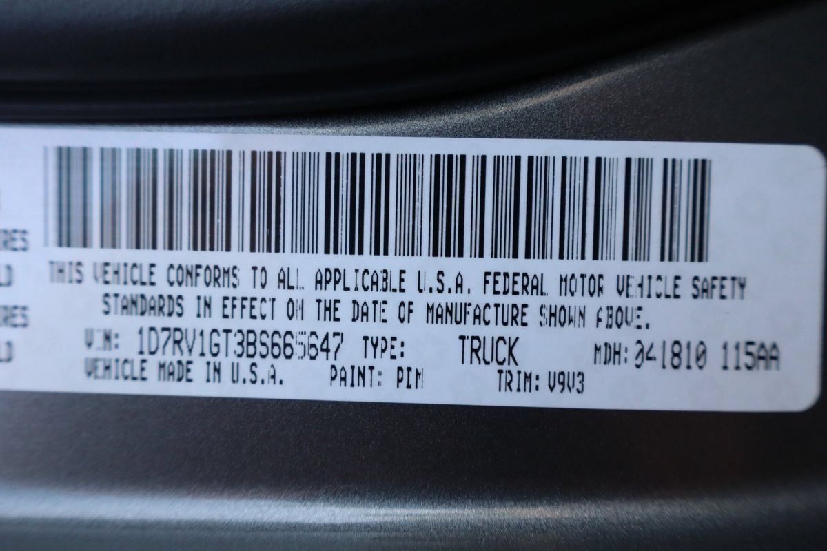 Used 2011 RAM 1500 ST w/ ST Popular Equipment Group AWD/4WD image 42