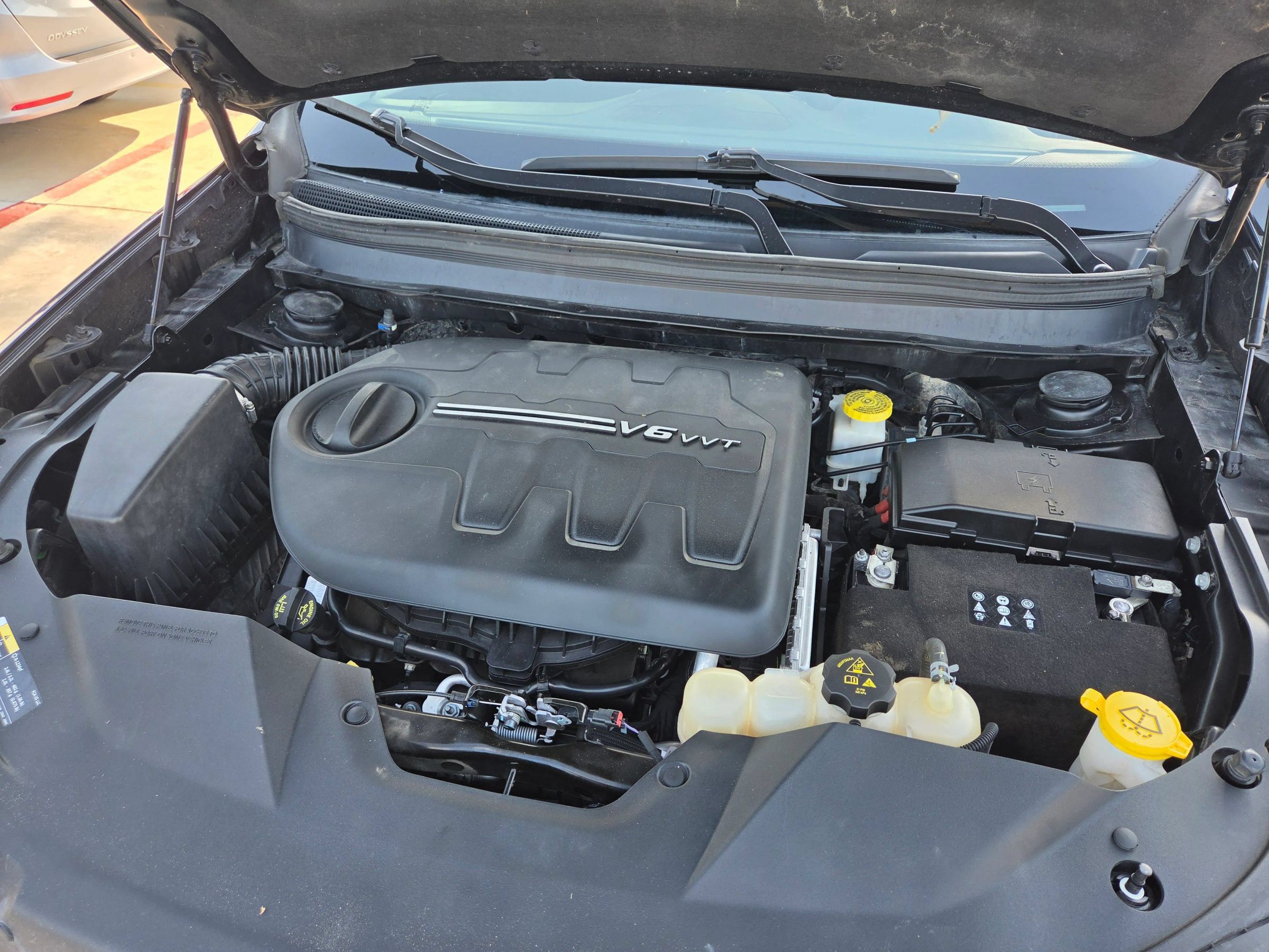 Used 2020 Jeep Cherokee Latitude AWD/4WD image 27