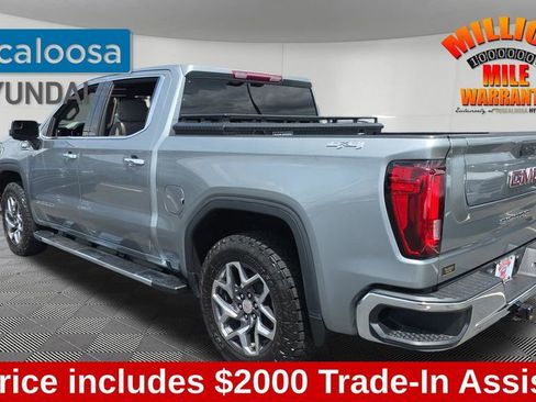 Used 2024 GMC Sierra 1500 SLT w/ SLT Premium Package AWD/4WD image 5