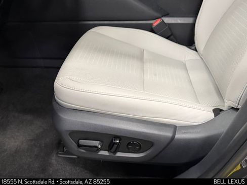 Used 2026 Lexus TX 350 AWD image 13