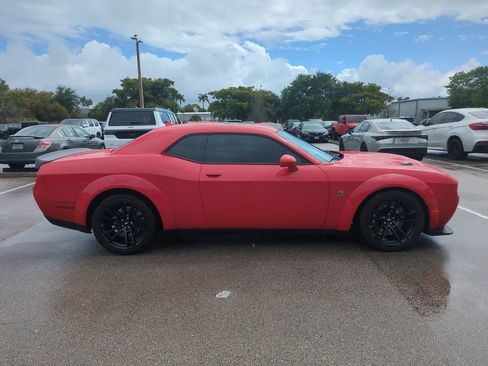 Used 2023 Dodge Challenger R/T Scat Pack RWD image 5