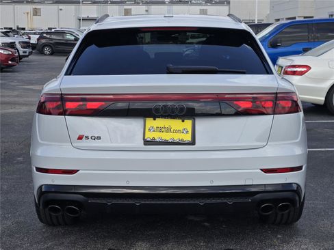 Used 2025 Audi SQ8 Prestige AWD/4WD image 7