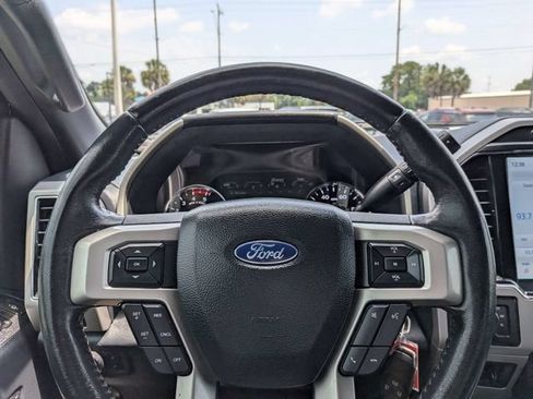 Used 2022 Ford F250 Lariat w/ Chrome Package AWD/4WD image 20
