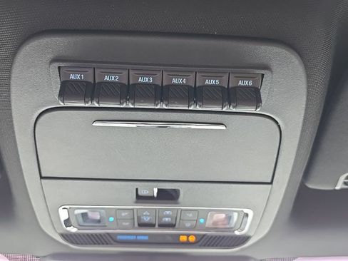 Used 2024 Ford F350 Lariat w/ Lariat Ultimate Package AWD/4WD image 47