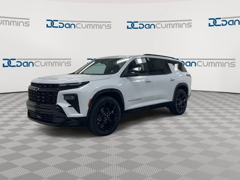 New 2026 Chevrolet Traverse RS w/ LPO, Floor Liner Package AWD/4WD image 4