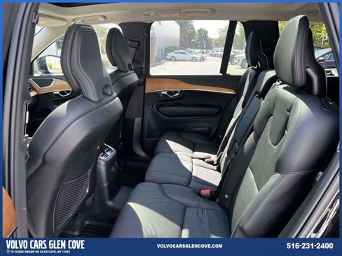Used 2025 Volvo XC90 T8 Plus w/ Protection Package Premier AWD/4WD image 9