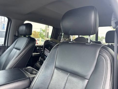 Used 2019 Ford F150 Lariat w/ Trailer Tow Package AWD/4WD image 4